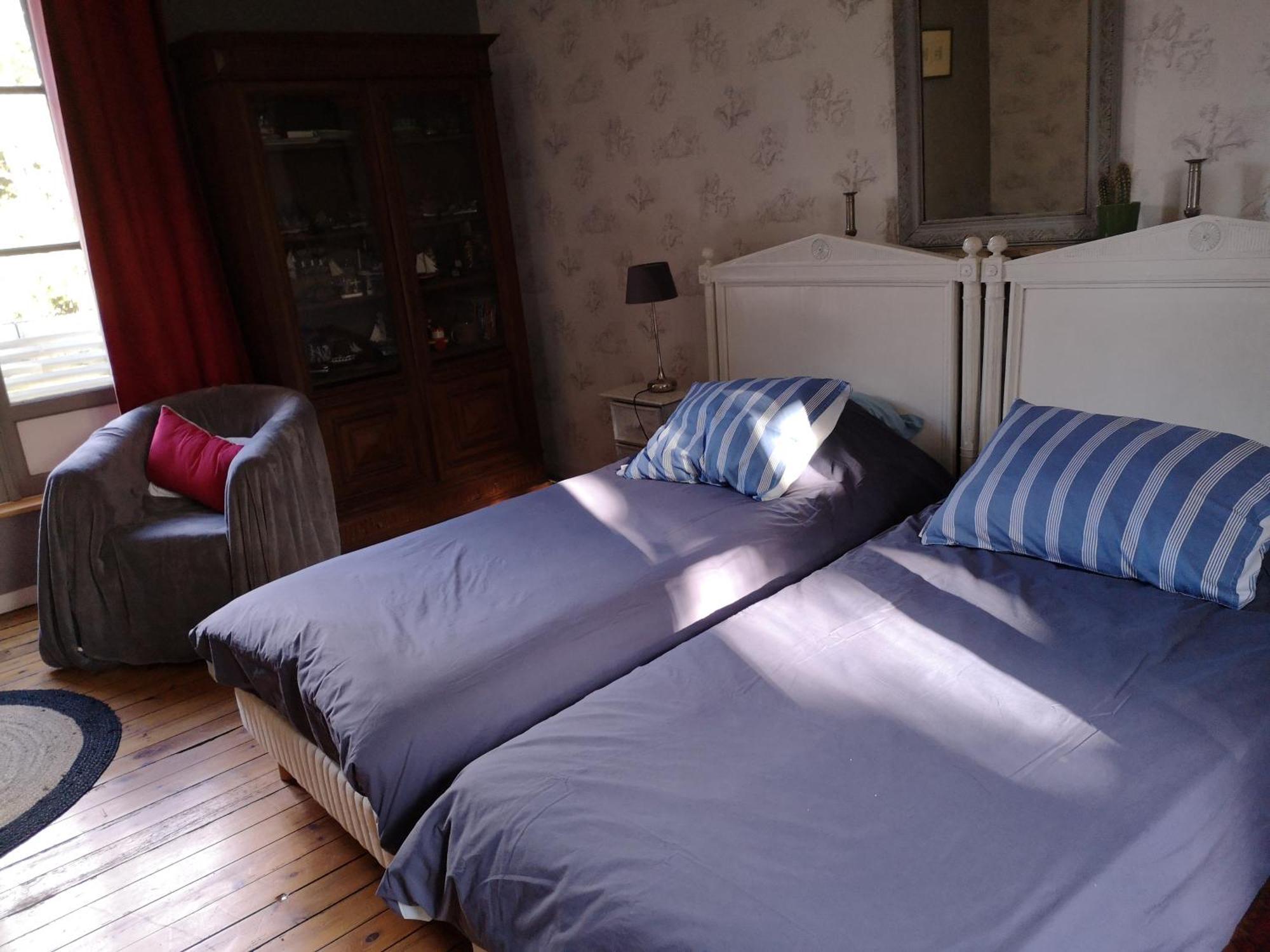 Le Petit Plessis Bed & Breakfast Ruaudin Eksteriør bilde